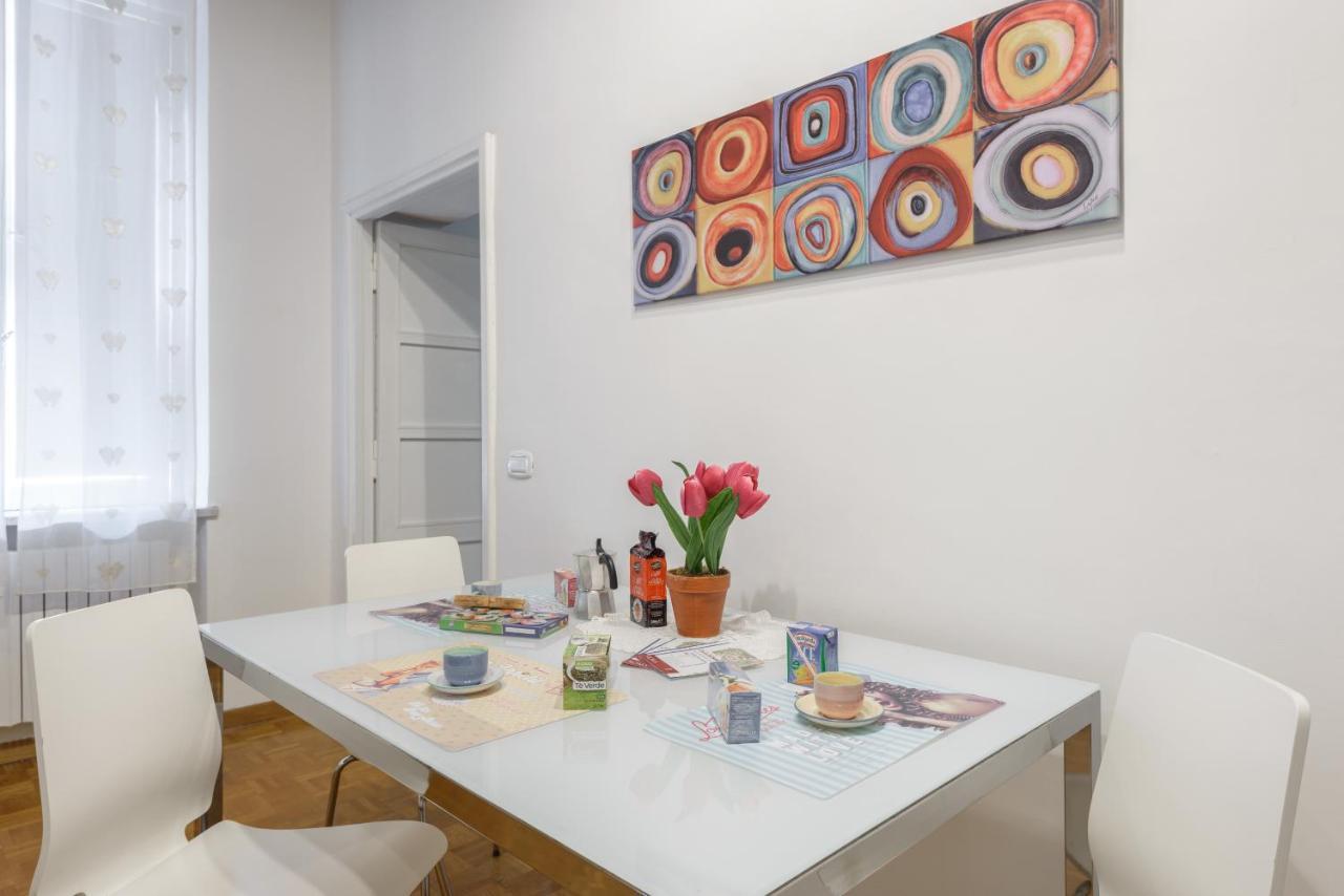 Casa Tua A Monti Apartment โรม ห้อง รูปภาพ